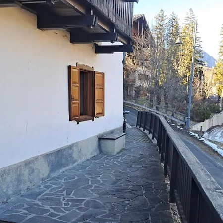 Apartment Comodo E Luminoso, Splendida Vista Su Cortina *