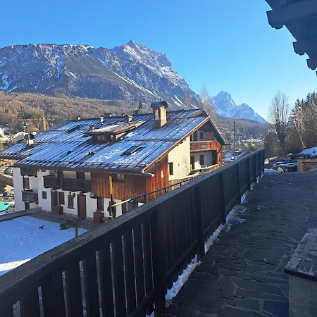 Comodo E Luminoso, Splendida Vista Su Cortina Apartment